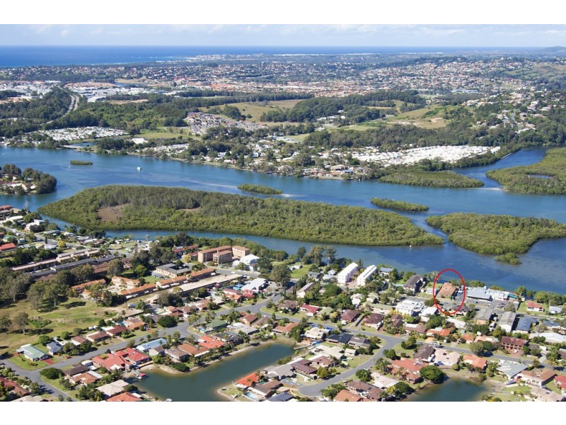 210 Kennedy Drive, Tweed Heads West NSW 2485