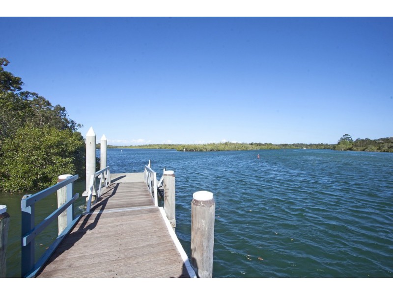 210 Kennedy Drive, Tweed Heads West NSW 2485