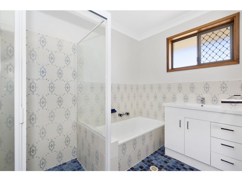 14 Westray Avenue, Banora Point NSW 2486