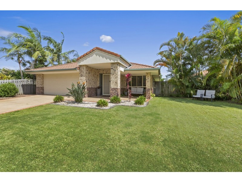 3 Falcon Way, Tweed Heads South NSW 2486