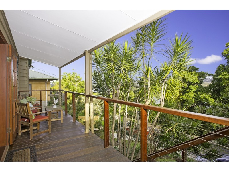42 Broadwater Esplanade, Bilambil Heights NSW 2486