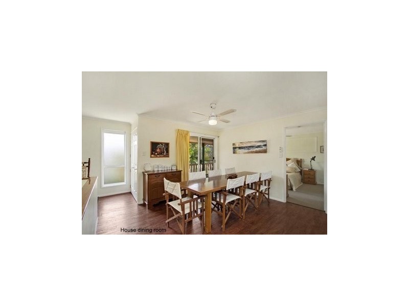 104 Lochlomond Drive, Banora Point NSW 2486