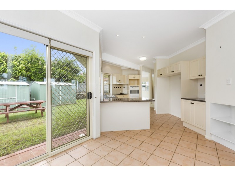 17 Dundee Drive, Banora Point NSW 2486