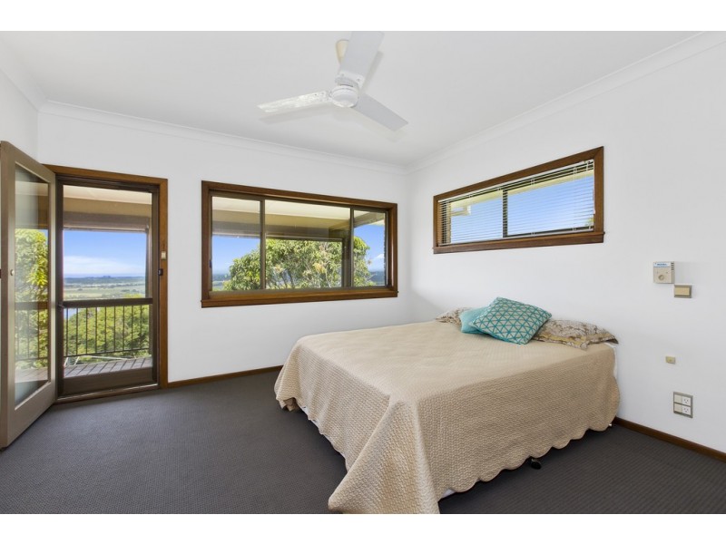 7 Dobbys Crescent, Terranora NSW 2486