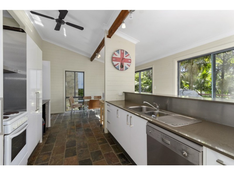 154 Peninsula Drive, Bilambil Heights NSW 2486