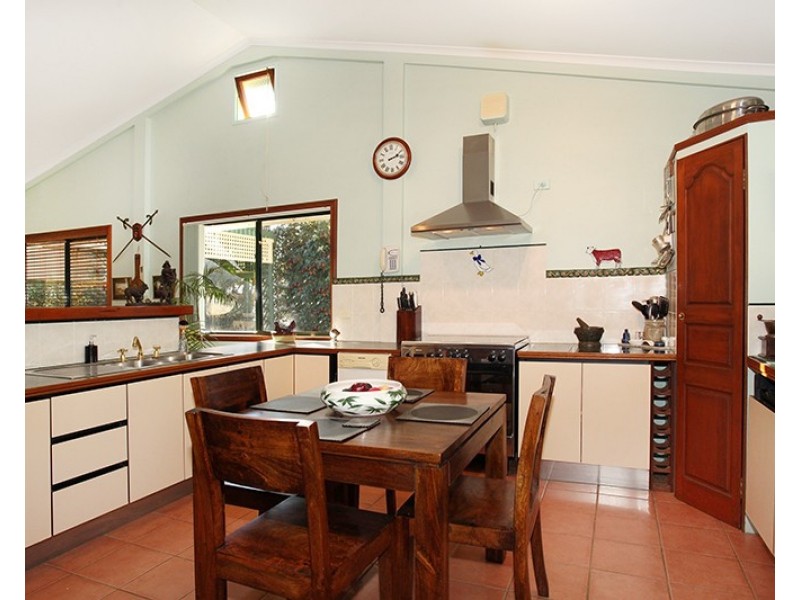 170 Dulong School Road, Dulong QLD 4560