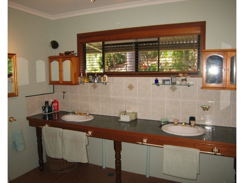 170 Dulong School Road, Dulong QLD 4560