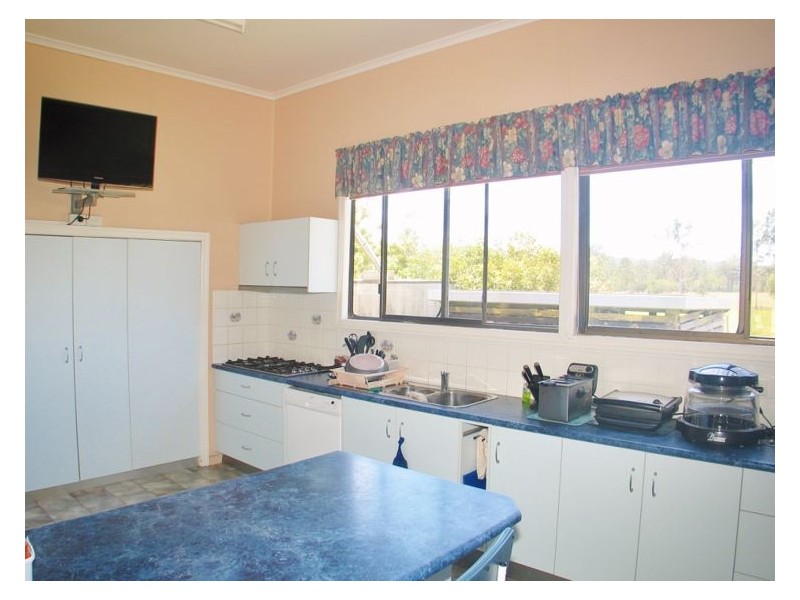 2134 Bruce Highway, Curra QLD 4570