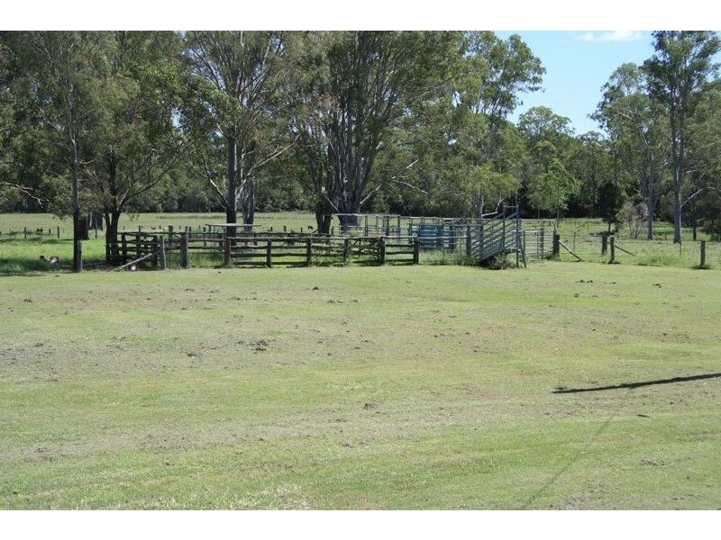 2134 Bruce Highway, Curra QLD 4570