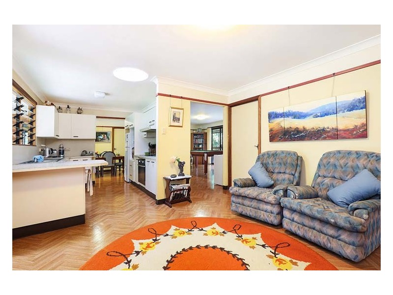 212 Whites Road, Mount Mellum QLD 4550