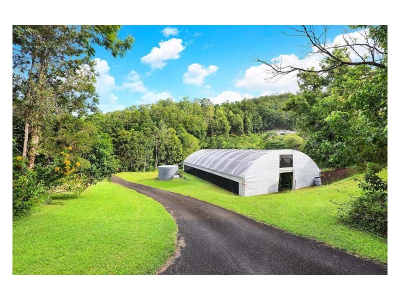 212 Whites Road, Mount Mellum QLD 4550