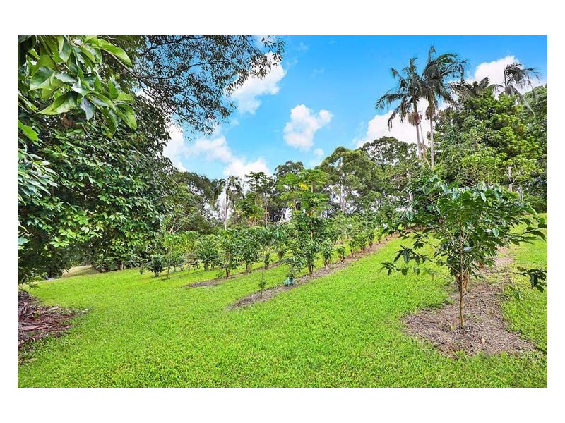212 Whites Road, Mount Mellum QLD 4550