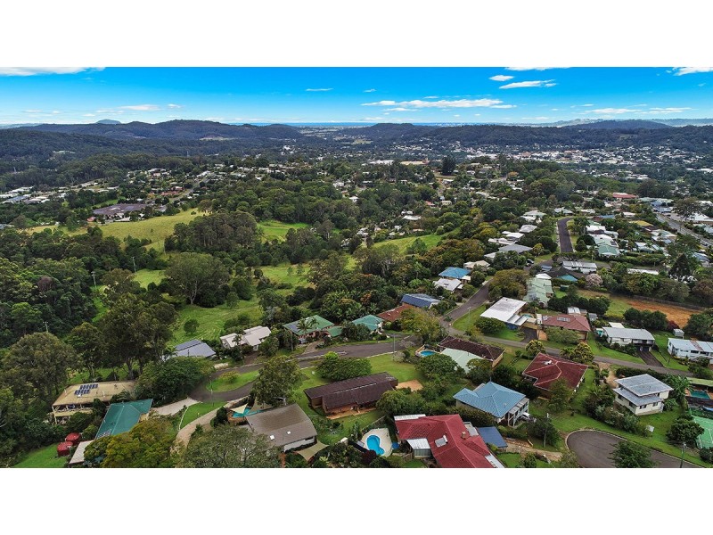 3-5 Saint James Court, Nambour QLD 4560