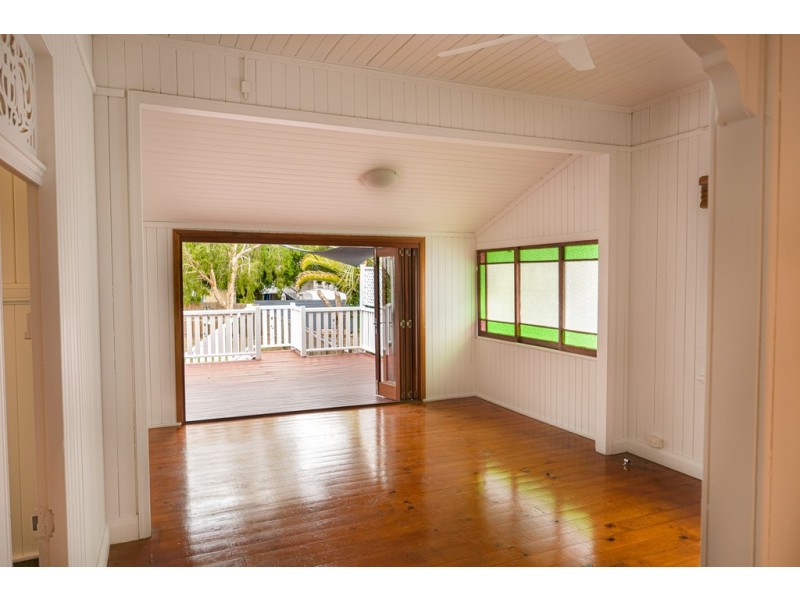 86 Longlands Street, East Brisbane QLD 4169