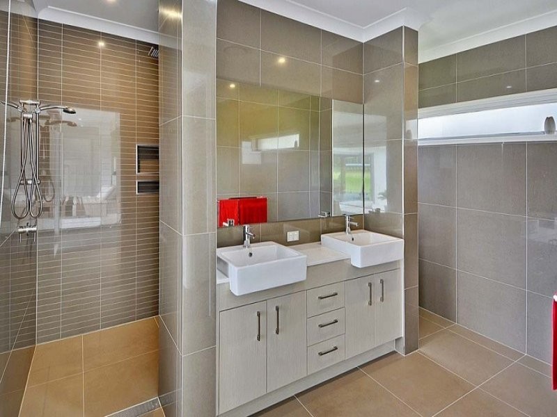 135 Burtons Road, Bridges QLD 4561
