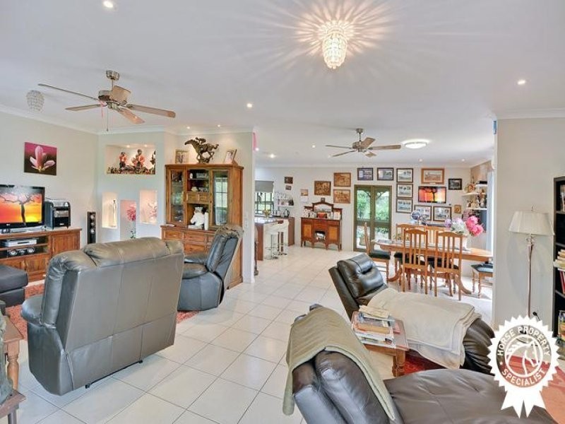 337 Connection Road, Mooloolah Valley QLD 4553