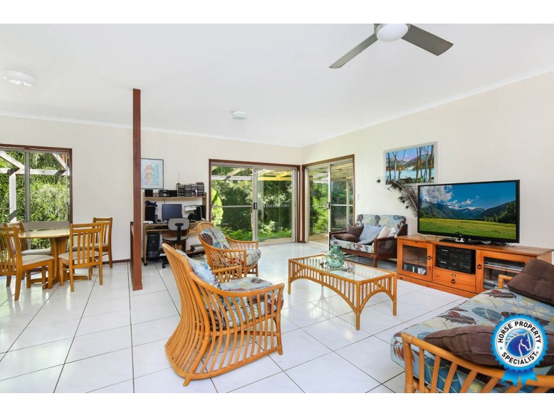 25 Hideaway Lane, Tinbeerwah QLD 4563