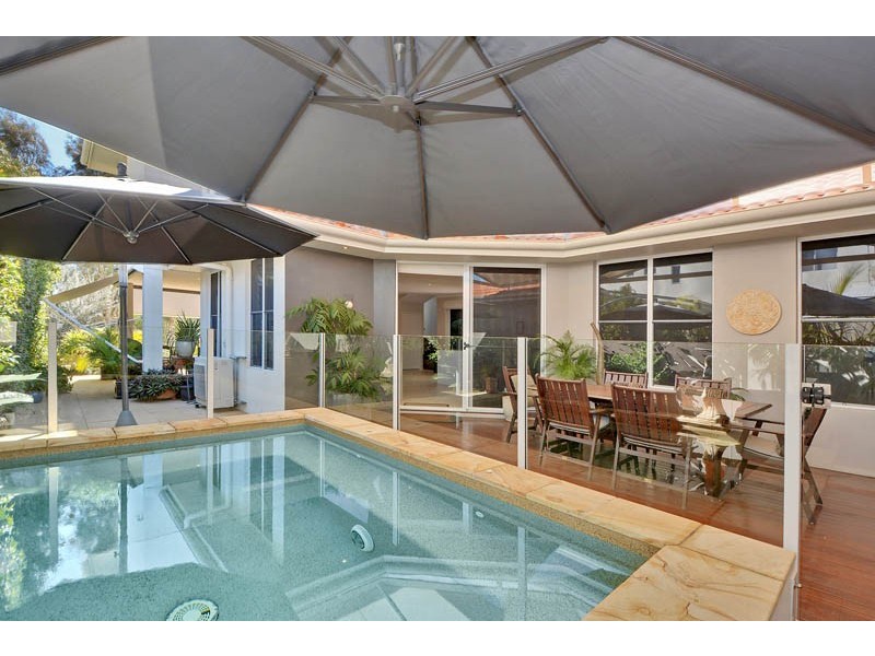 8 Greenside Court, Peregian Springs QLD 4573