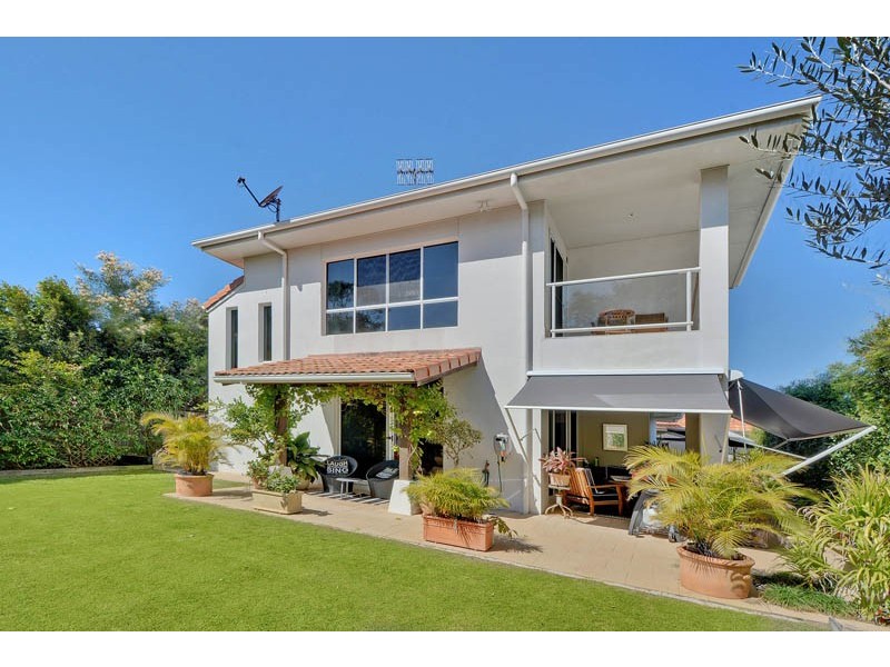 8 Greenside Court, Peregian Springs QLD 4573