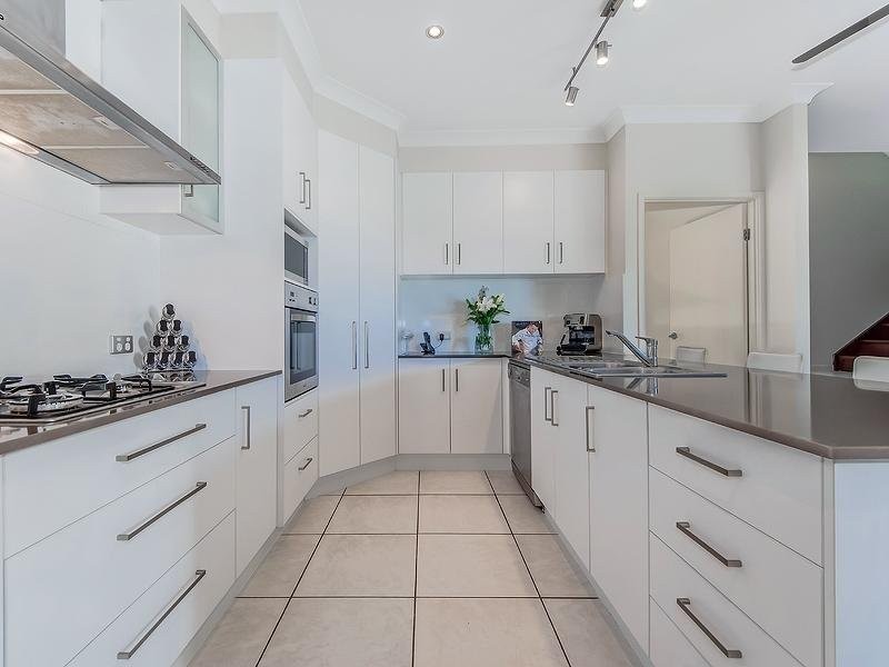 10 Berry Court, Mount Coolum QLD 4573
