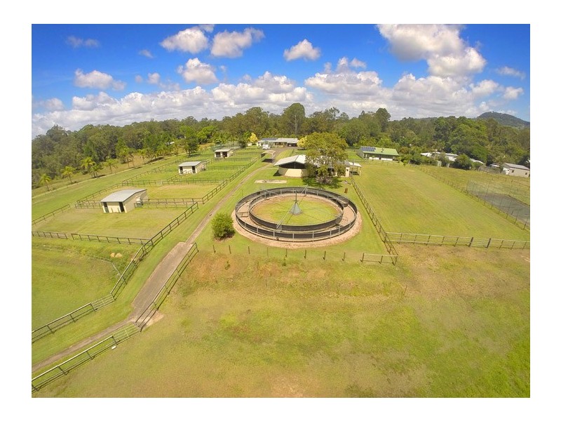25 Isambert Road, Landsborough QLD 4550