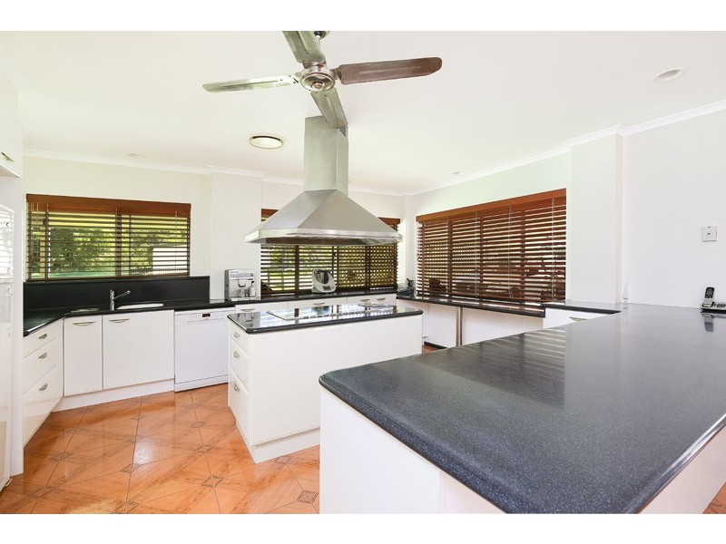 25 Isambert Road, Landsborough QLD 4550