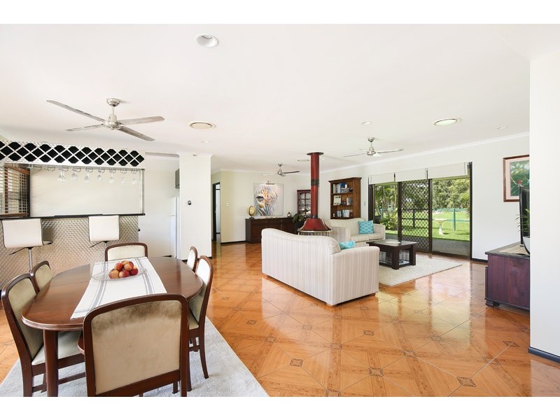 25 Isambert Road, Landsborough QLD 4550