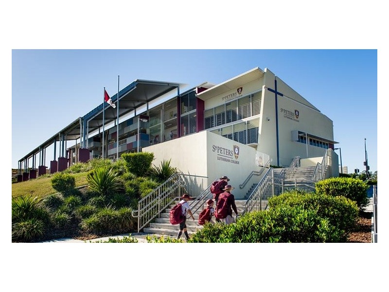 Unit 14 / 2 Lakes Entrance Drive, Carmody Lakes, Springfield Lakes QLD 4300