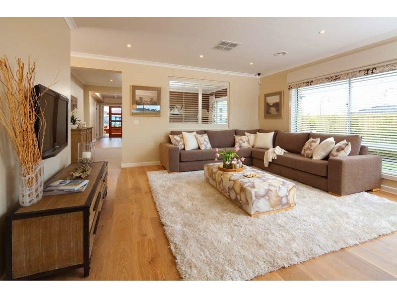 Augustine Heights QLD 4300