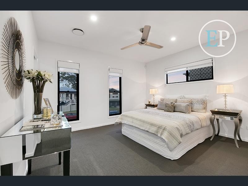 Everton Hills QLD 4053