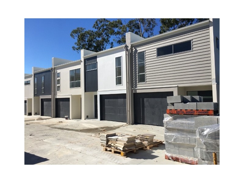 Springfield Lakes QLD 4300