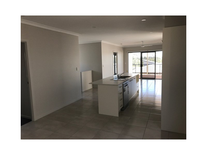 21 Goldfinch Street, Fernbrooke Ridge Estate,, Redbank Plains QLD 4301