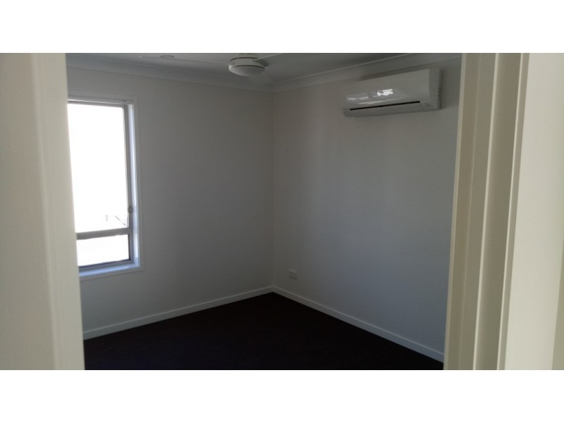 Unit 22 / 138 Springfield Lakes Blvd, Promenade Falls, Springfield Lakes QLD 4300