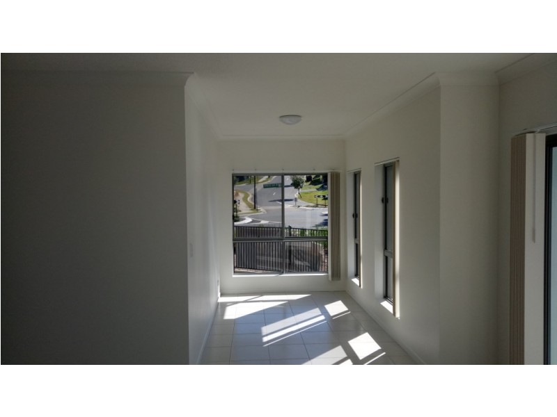 Apt 50 / 138 Springfield Lakes Blvd, Promenade Falls, Springfield Lakes QLD 4300