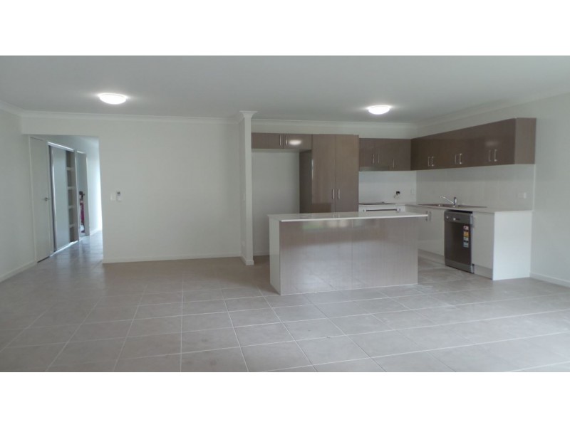 10 Buckingham Road, Huntington Rise Estate, Maudsland QLD 4210