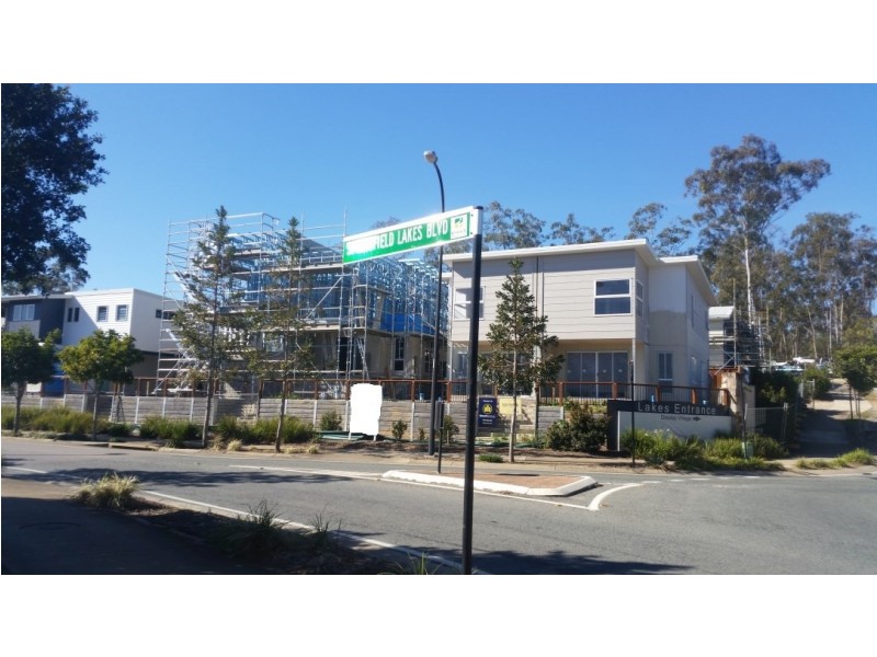 Unit 3 / 2 Carmody Lakes Apt, Lakes Entrance Drive,, Springfield Lakes QLD 4300