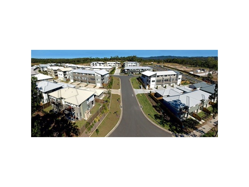 Unit 4 / 2 Tayla Street, Strawberry Fields Estate, Pimpama QLD 4209