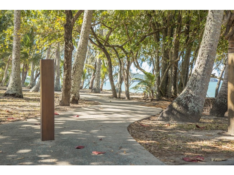 9/109 Upolu Esplanade, Clifton Beach QLD 4879