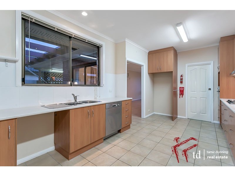 65 Deloraine Road, Ascot Park SA 5043