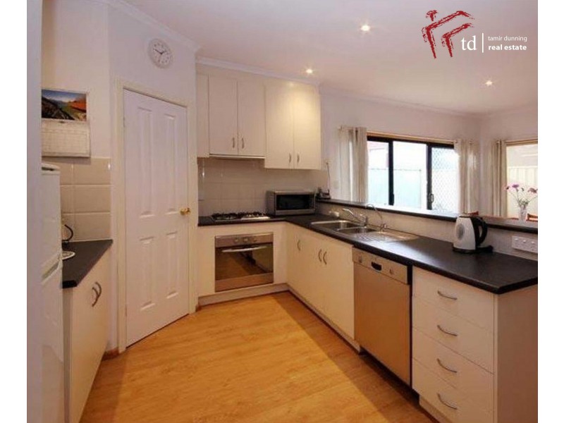 6 Grove Avenue, Everard Park SA 5035