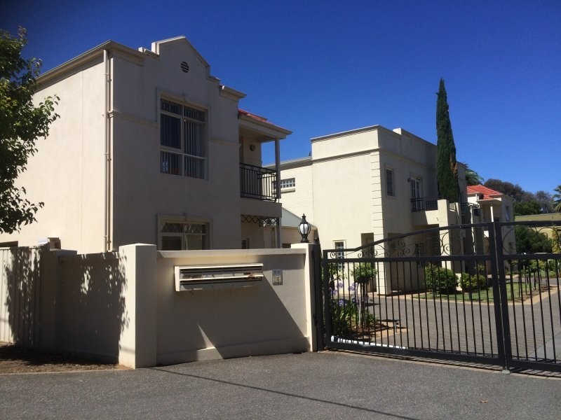 8/1 St Johns Lane, Felixstow SA 5070