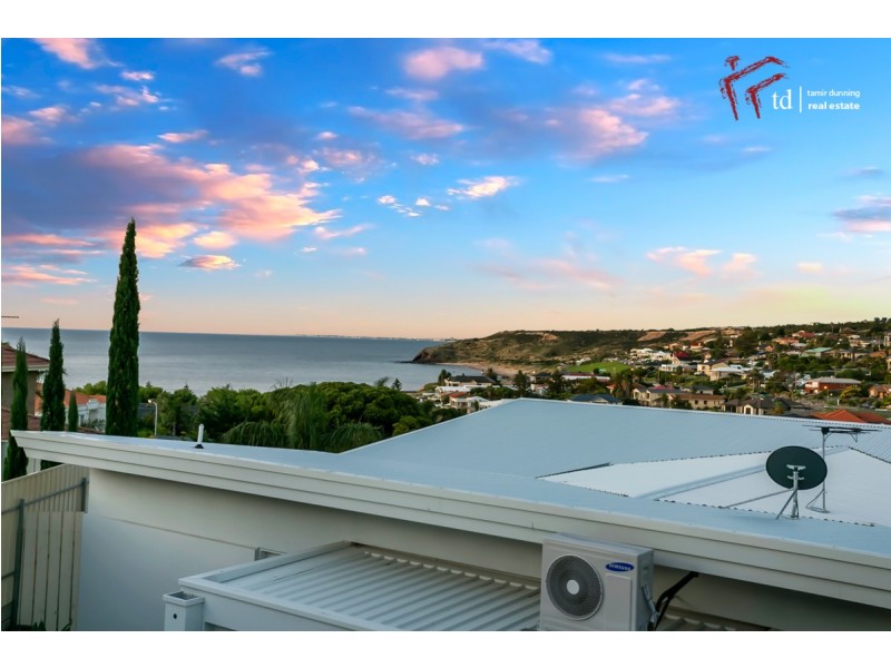 12 Ibis Crescent, Hallett Cove SA 5158