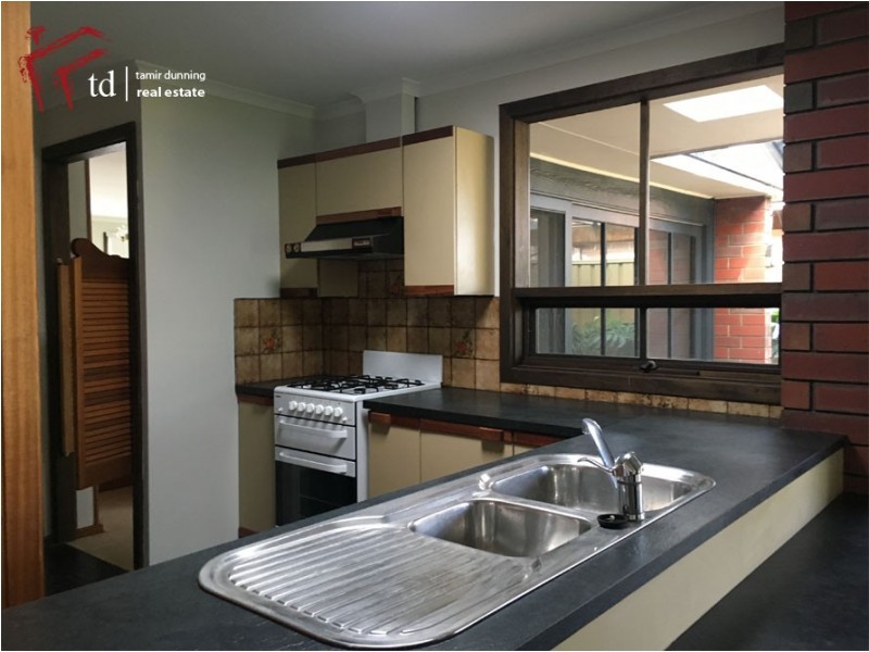 31 Lerunna Avenue, Hallett Cove SA 5158