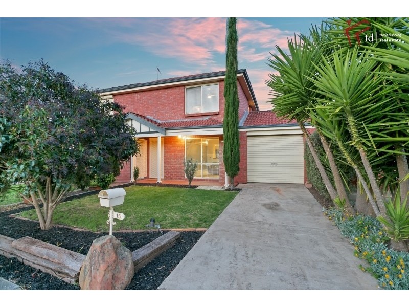 15 Karu Crescent, Mitchell Park SA 5043