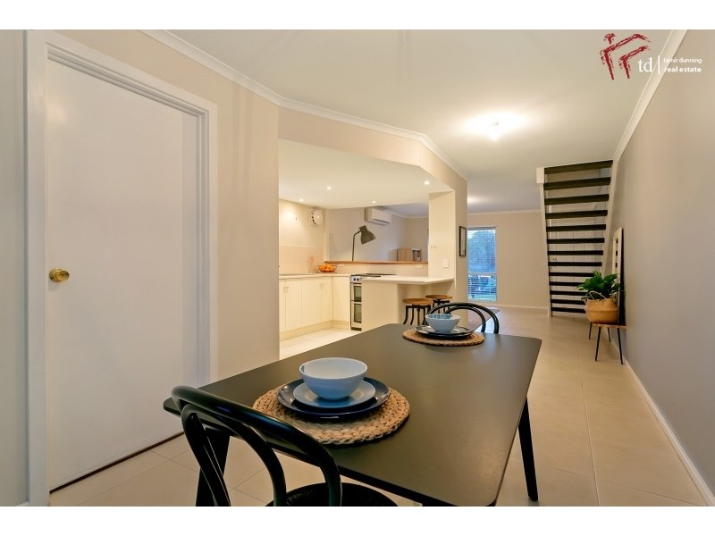 15 Karu Crescent, Mitchell Park SA 5043