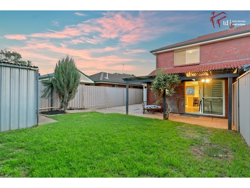 15 Karu Crescent, Mitchell Park SA 5043
