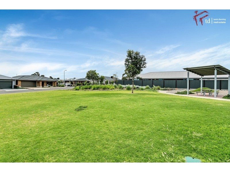 76 Lynton Terrace, Seaford SA 5169