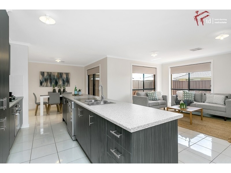 76 Lynton Terrace, Seaford SA 5169