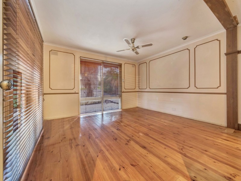 8 Burton Street, Modbury SA 5092