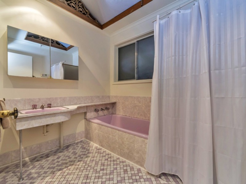 8 Burton Street, Modbury SA 5092